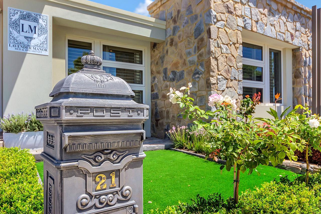 Lavender Manor Bnb Bed and Breakfast Alkimos Esterno foto